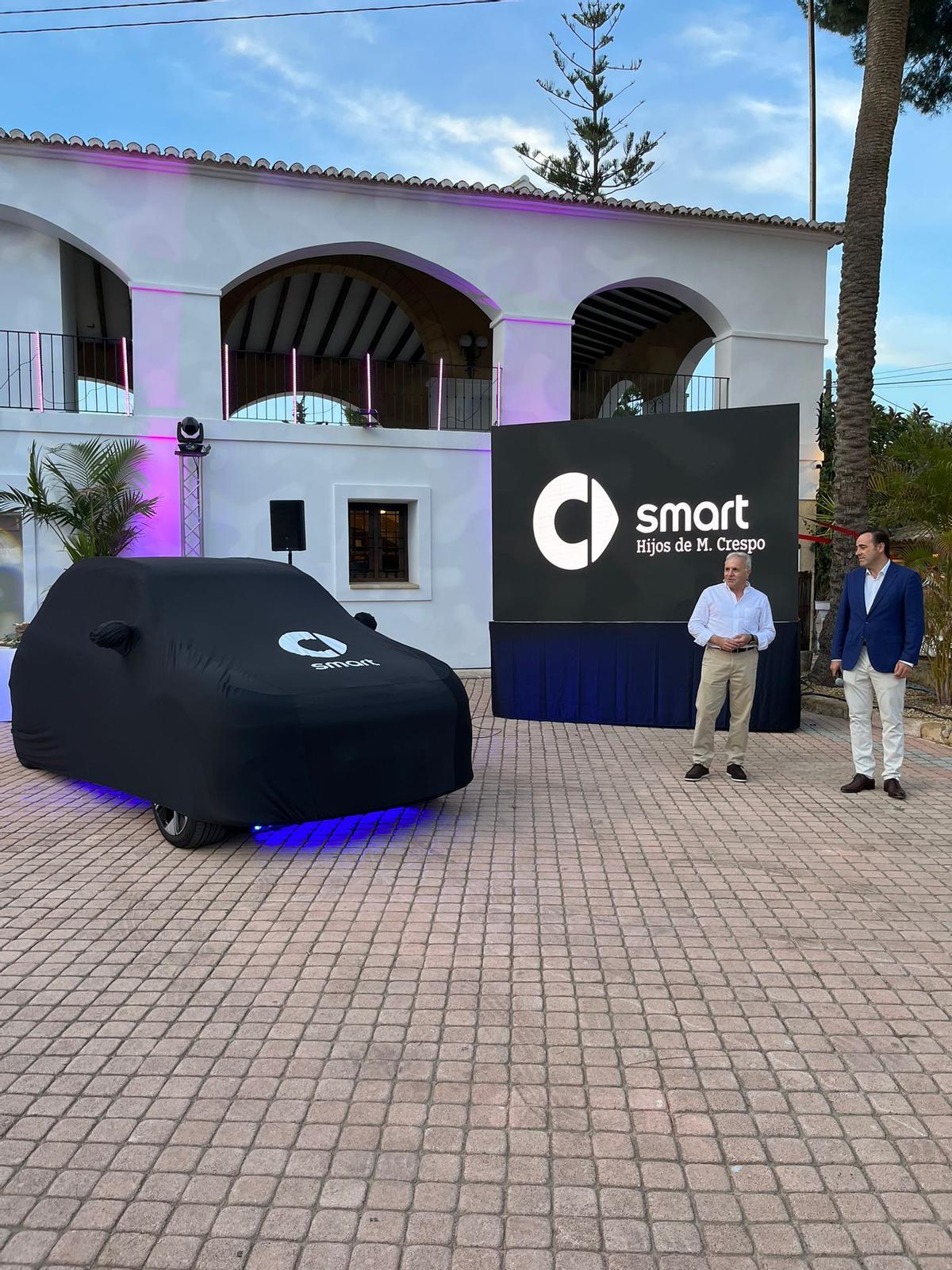 La presentación del smart #1 fue un evento exclusivo que reunió a entusiastas de los automóviles, clientes y miembros destacados de la prensa local.