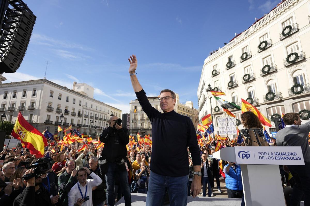 Manifestacions a ciutats de tota España després de l'acord del PSOE i Junts