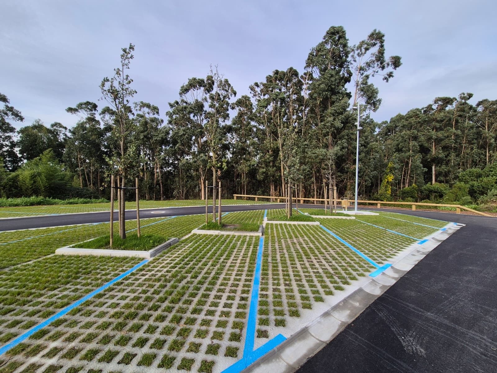 Nuevo aparcamiento público en el entorno de Dexo