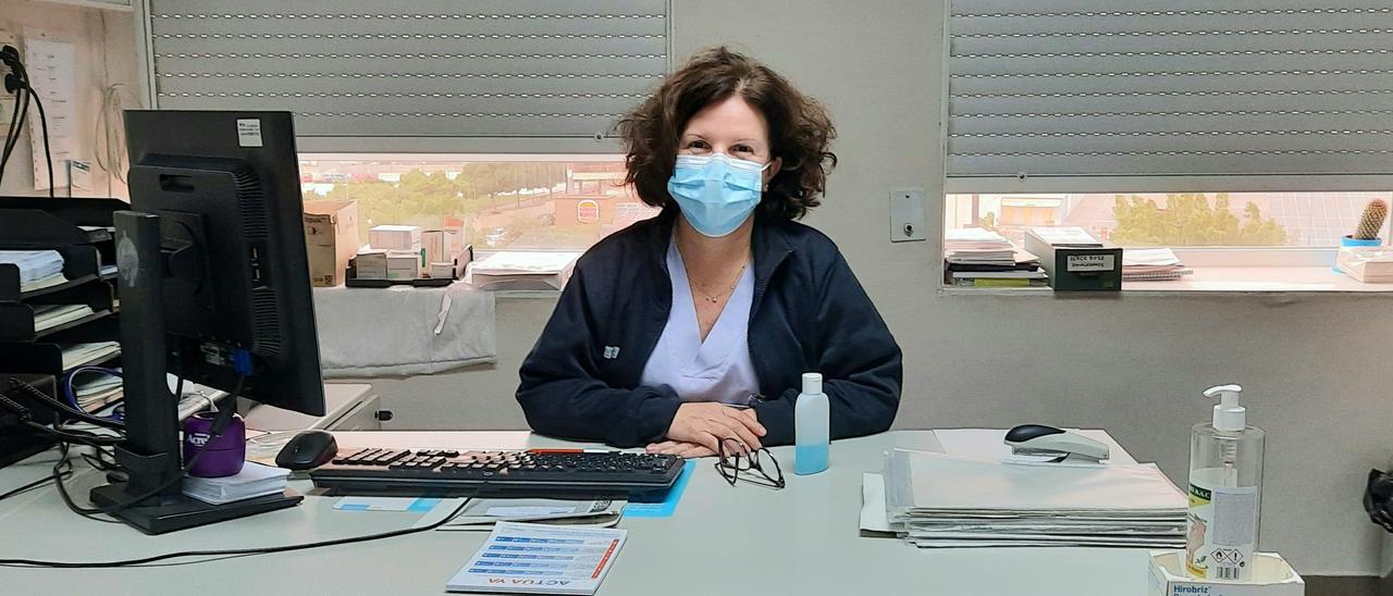 Cleofé Fernández Aracil, neumóloga responsable de la Unidad de Asma del Hospital General Universitario Dr. Balmis de Alicante.