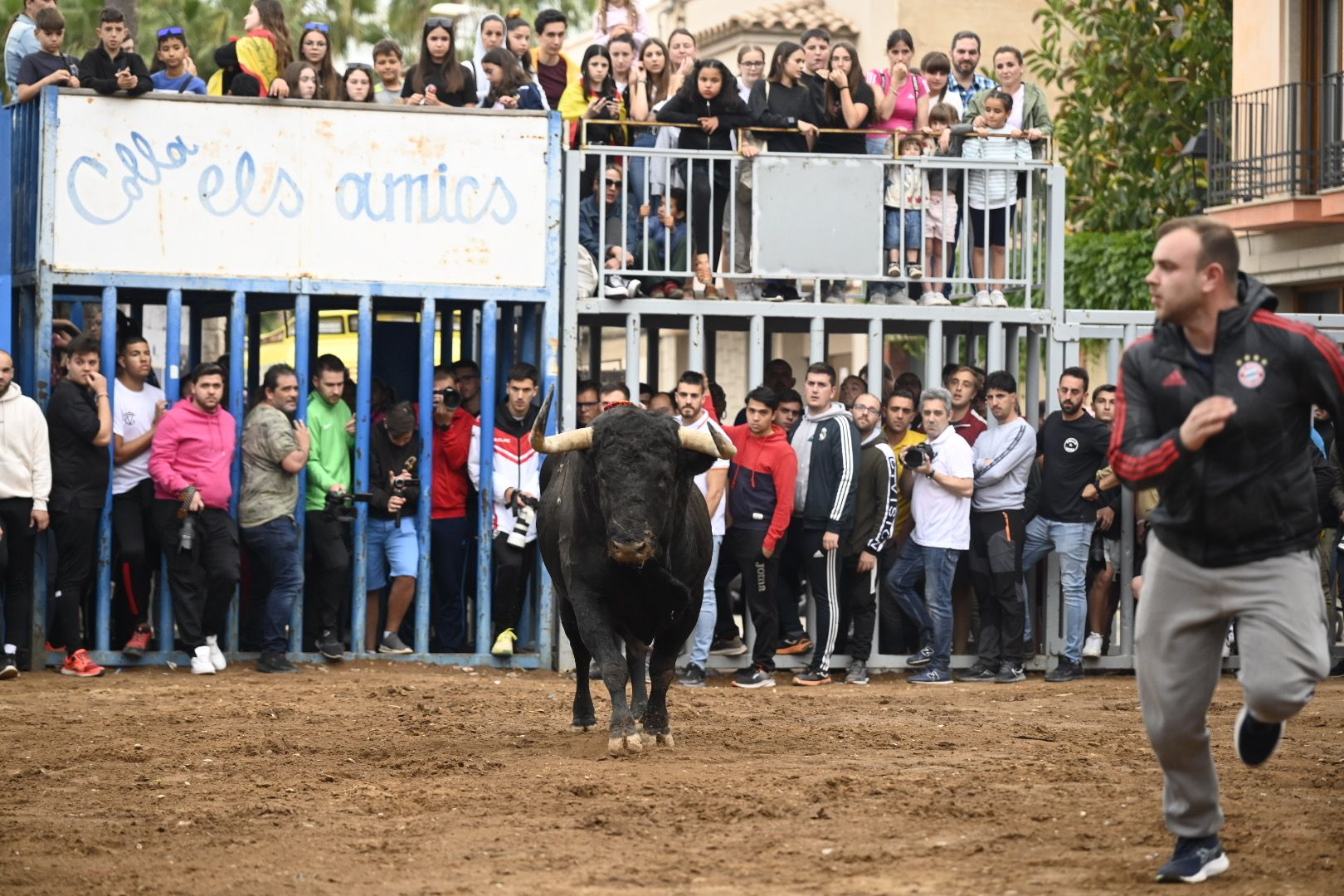 Galería | Las imágenes de la penúltima tarde de toros de las fiestas de Almassora