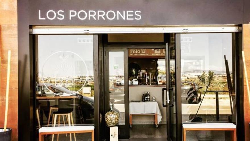 El restaurante los Porrones se traslada a Juan Pablo II