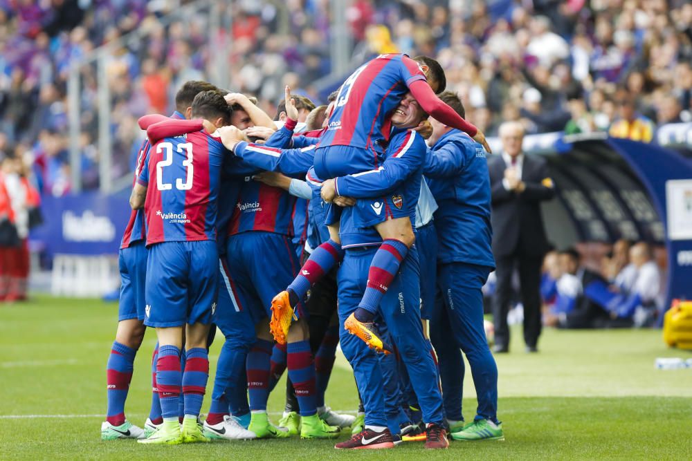 Ascenso del Levante UD a Primera