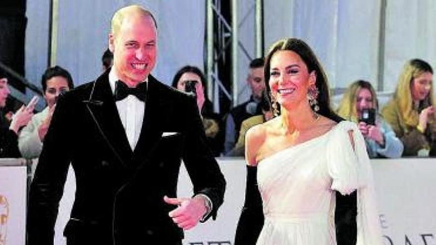 Kate Middleton luce bisutería de Zara en la gala del cine británico