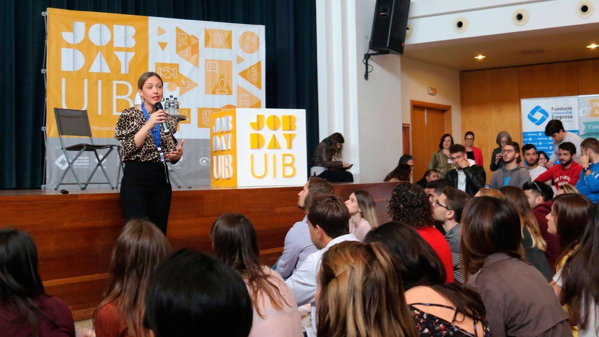 Job Day UIB ha programado dos charlas motivadoras y una mesa redonda gratuitas y abiertas al público