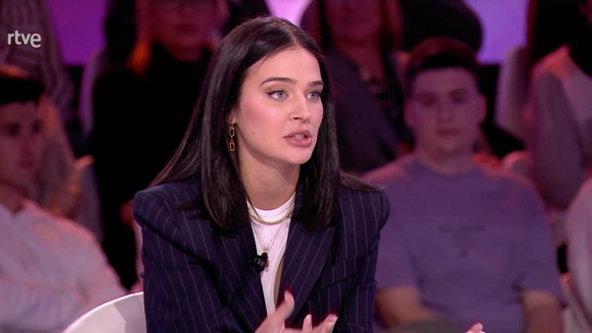Laura Escanes se revuelve contra 'Sálvame' y estalla la guerra: "Dais asco"