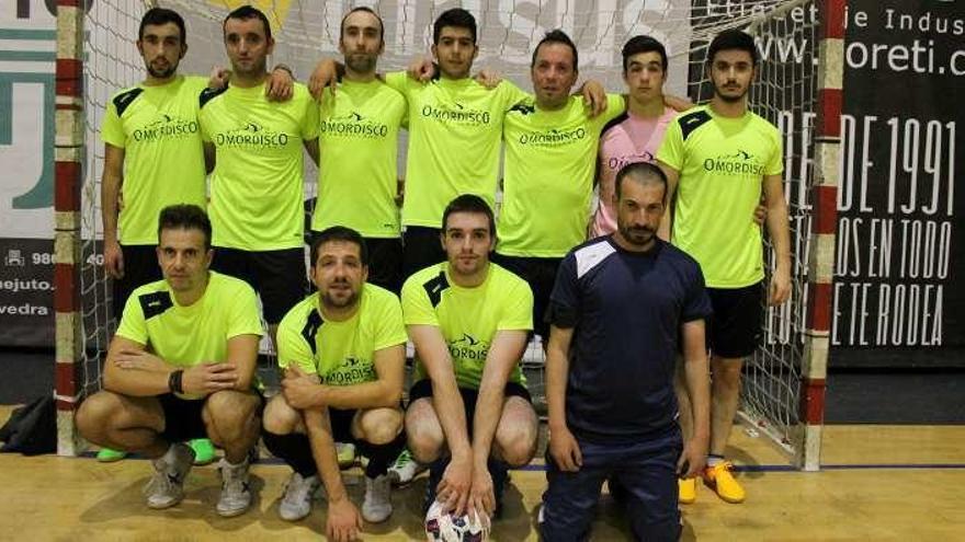 Formación del O Mordisco FS de la Liga Futsal de Lalín.