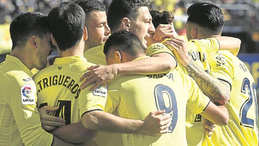 Asenjo da vida a un Villarreal con escasas ideas ofensivas