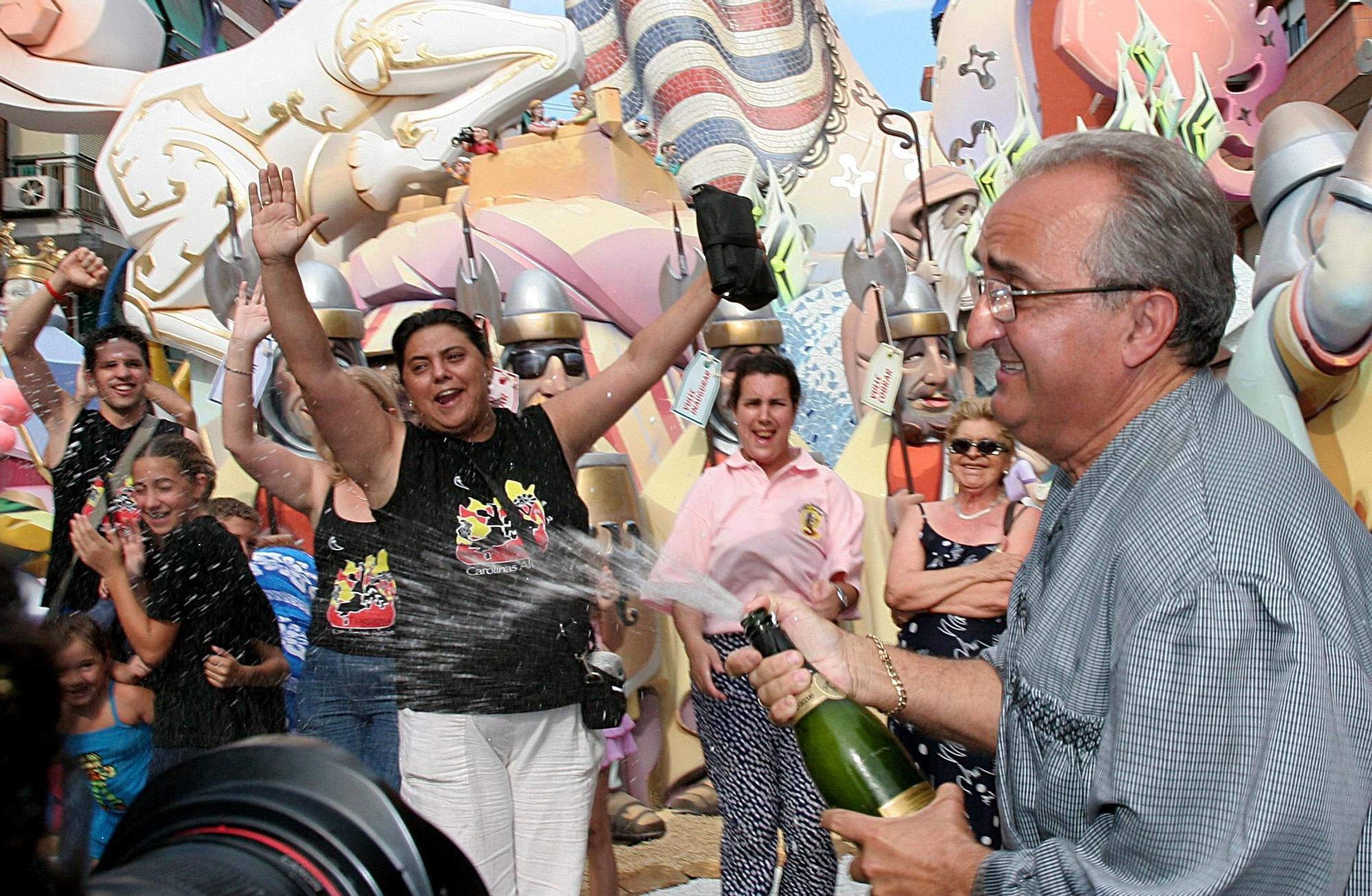 Fallece José María Lorente, toda una vida dedicada a la fiesta de Hogueras