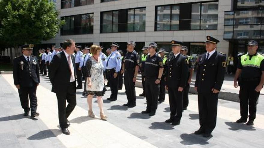 Almassora recupera el Día de la Policía Local como acto cívico