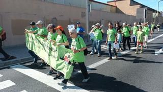 Concentración de protesta contra el crecimiento urbanístico en el Baix Llobregat