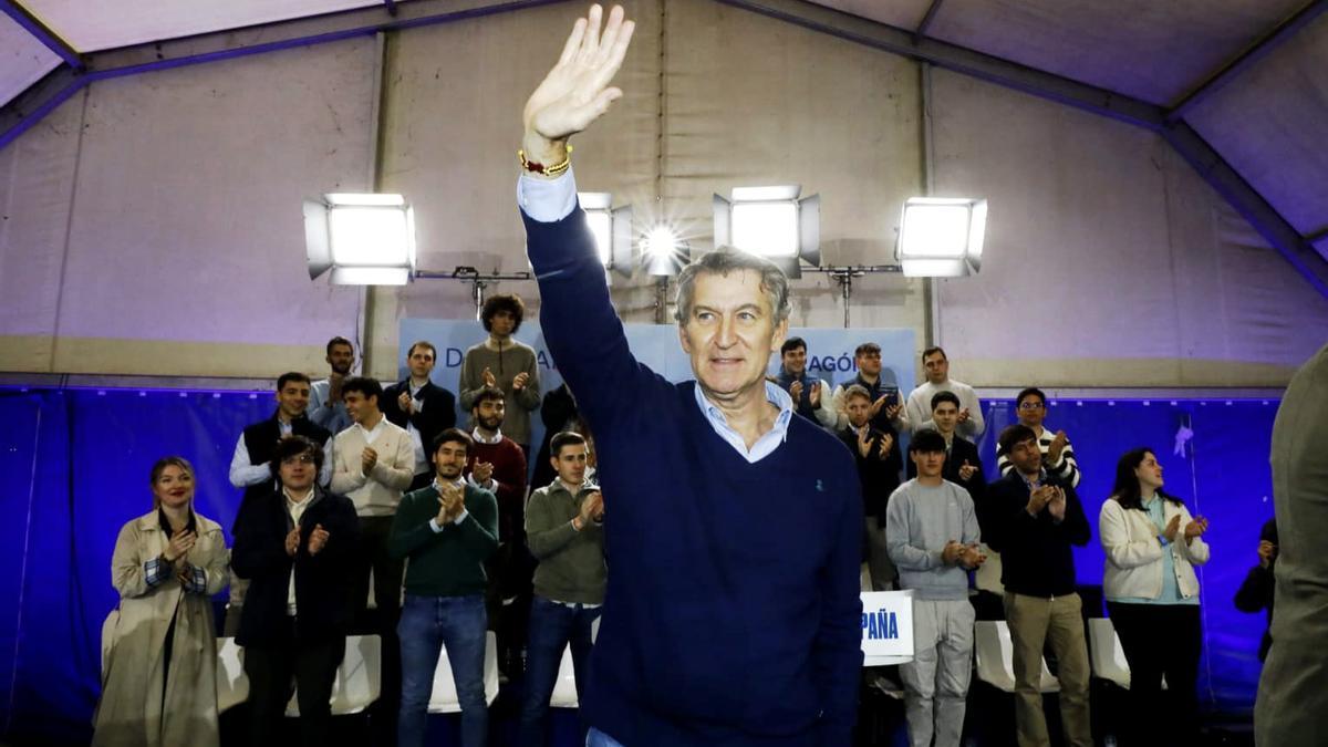 En imágenes | Día del afiliado del PP en el Parque de Atracciones de Zaragoza