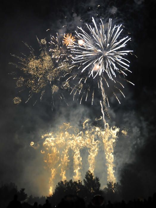 El piromusical al parc de les Aigües