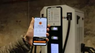 La suscripción mensual llega al aparcamiento y la recarga eléctrica