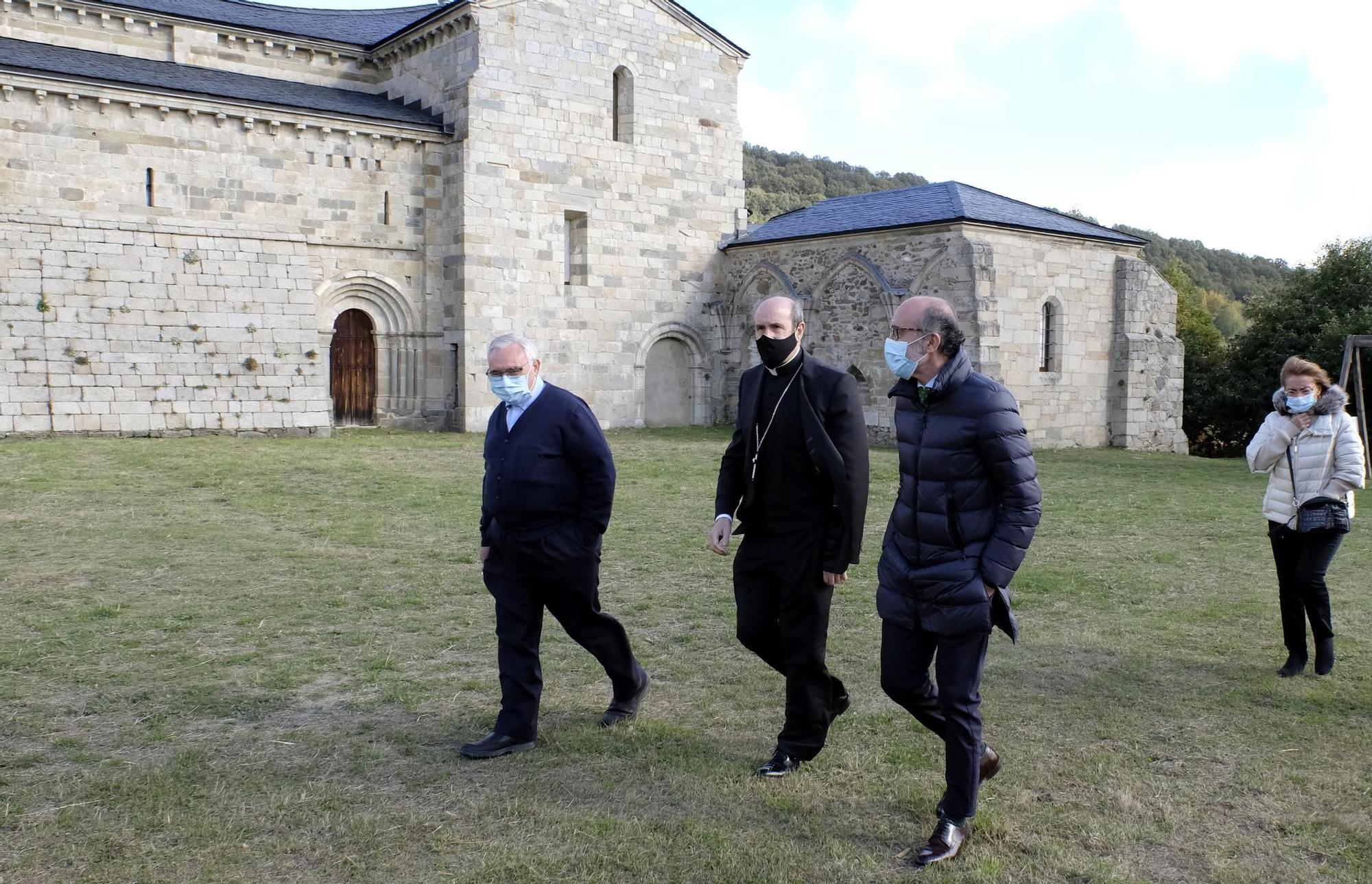 Visita institucional al Monasterio de San Martín de Castañeda