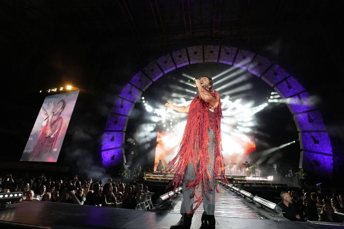 Manuel Carrasco toca en el Palau Sant Jordi dentro de su gira Salvaje