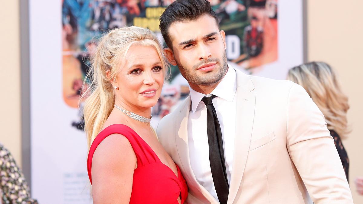 El exmarido de Britney Spears intenta interrumpir su boda sorpresa.