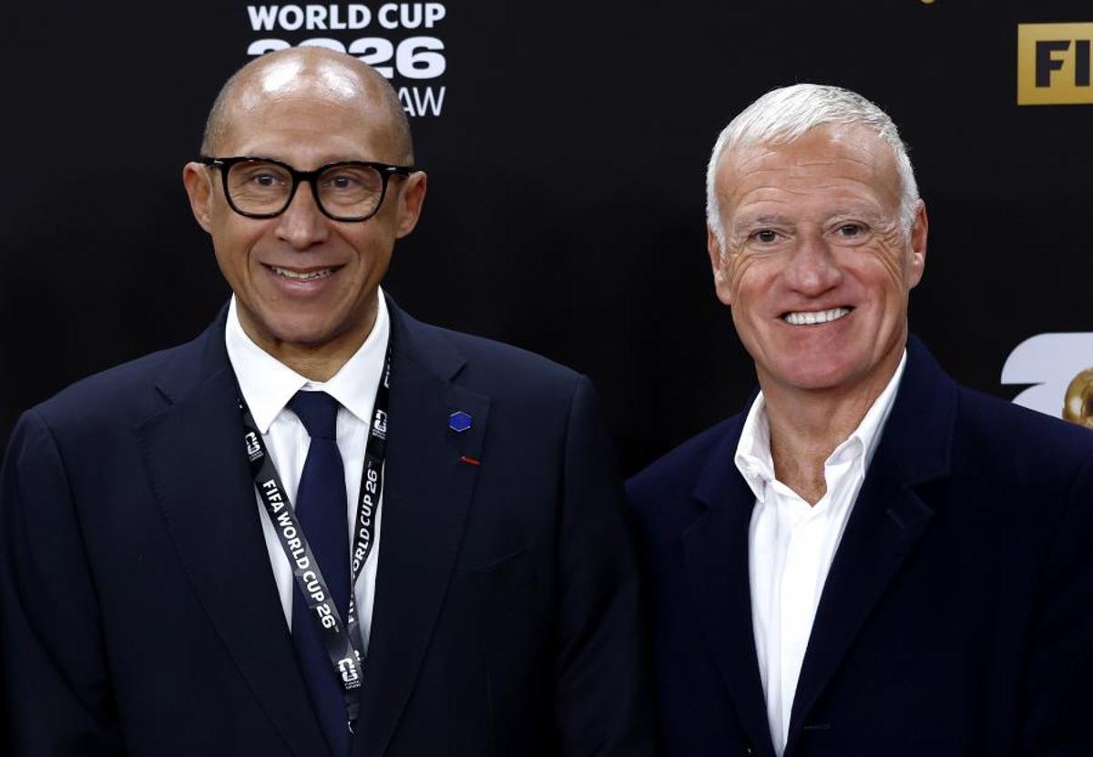 Philippe Diallo (presidente de la FFF) y Didier Deschamps (seleccionador de Francia) durante el sorte del Mundial de 2026