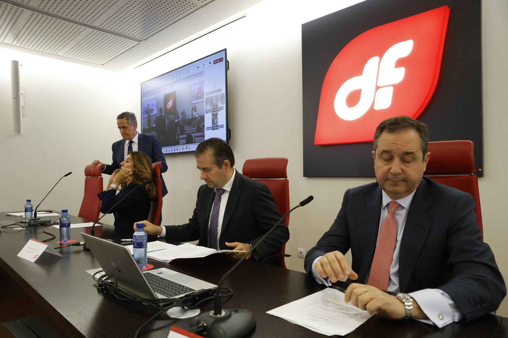 Así fue la junta general de accionistas de Duro Felguera