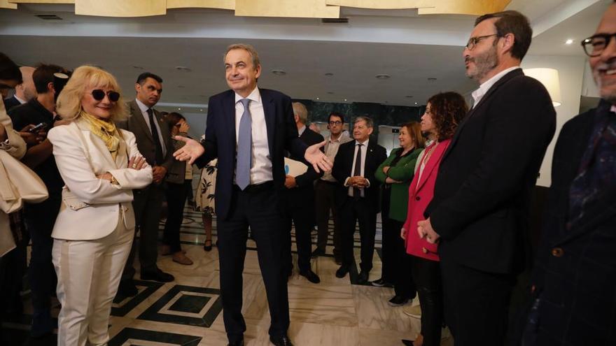 Zapatero prevé que &quot;Armengol seguirá de presidenta&quot; en Baleares tras las elecciones de mayo