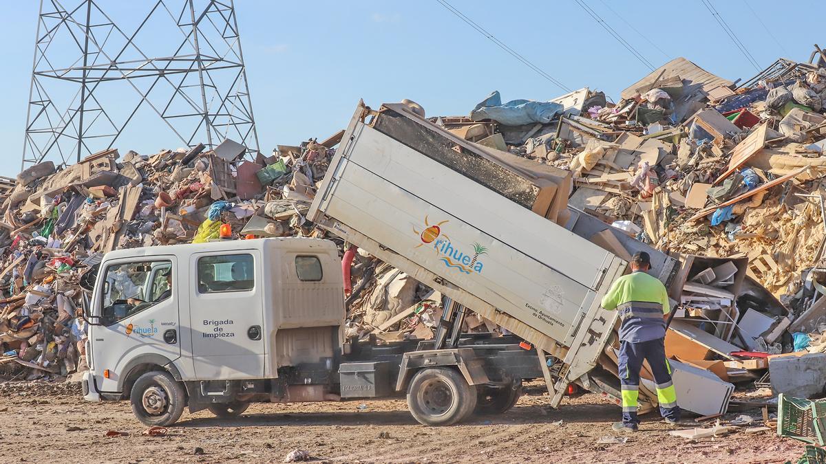 El Consell paga los 3,2 millones que Orihuela gastó en cubrir la emergencia por la DANA