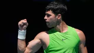 Golpe sobre la mesa de Alcaraz