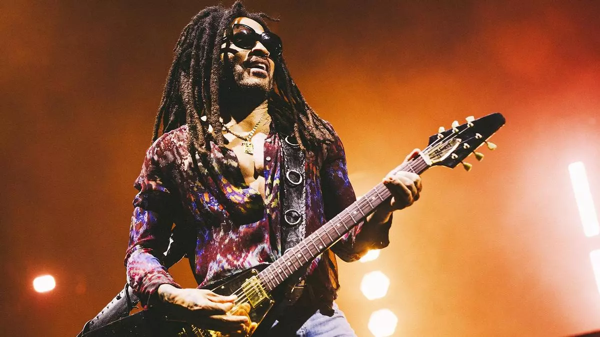 Lenny Kravitz en Icónica Santalucía Sevilla Fest: musicón y seducción masiva