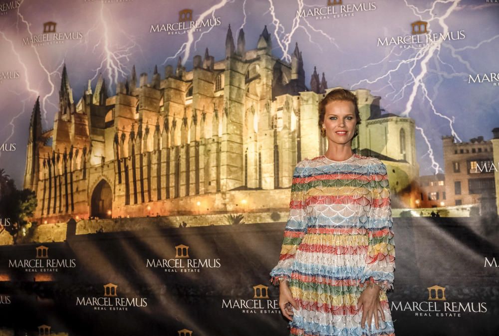 Eva Herzigova, estrella de la fiesta del empresario Marcel Remus