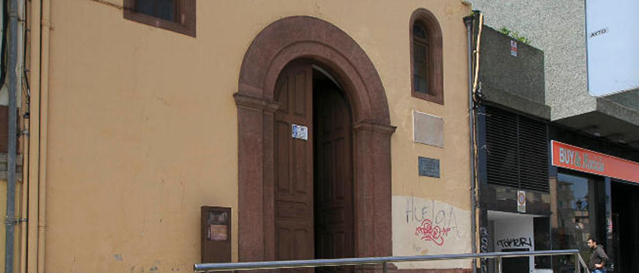 Fachada de la ermita de San Cristóbal en La Laguna.