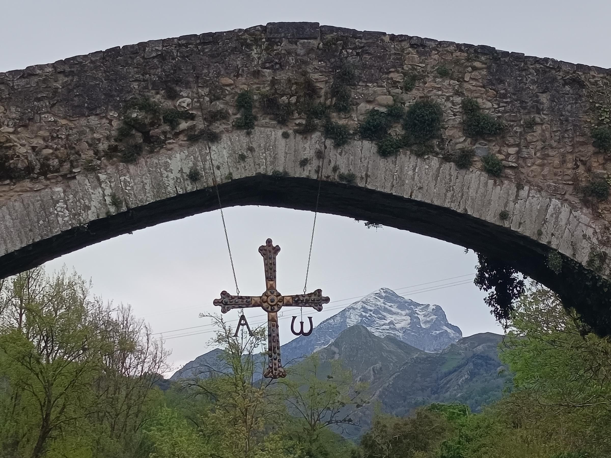 Vuelve la nieve al oriente de Asturias