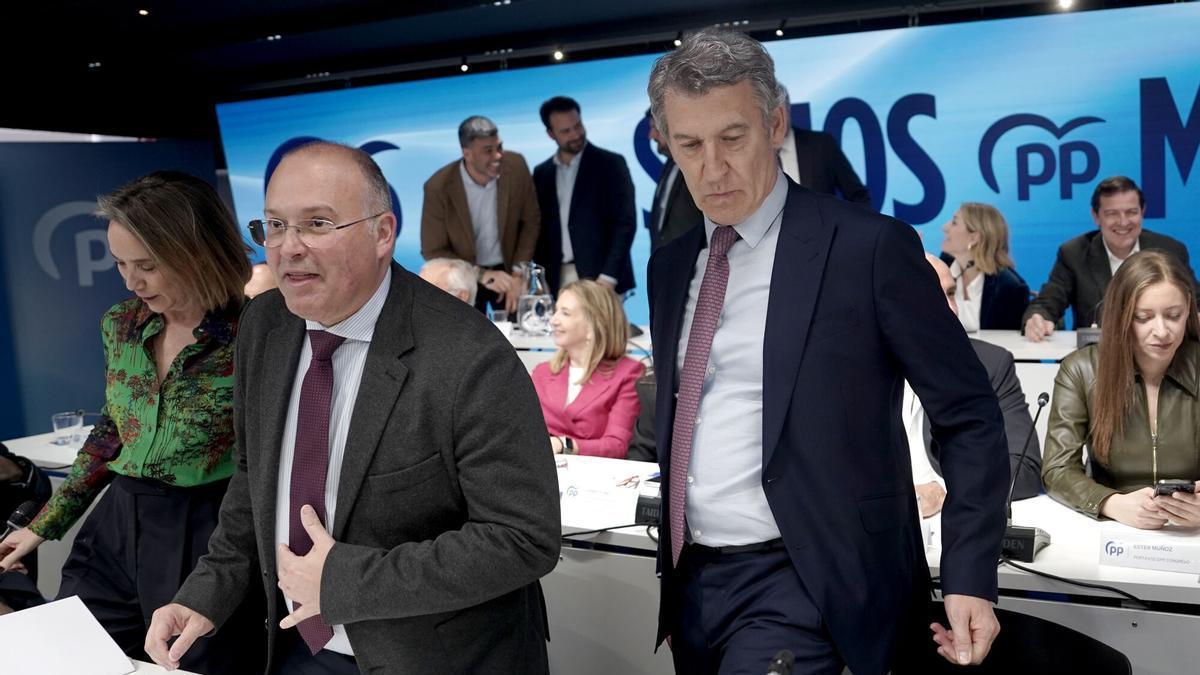 El PP ahonda en la división en el Gobierno y carga contra el decreto anticrisis: «Llega tarde y mal»