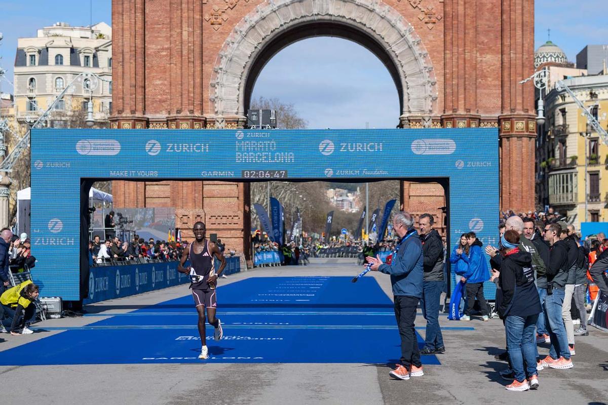 Has participado en la Marató de Barcelona 2024? ¡Búscate en las fotos¡