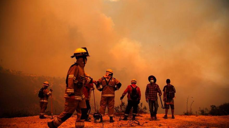 Impactantes incendios en Valparaíso, Chile: más de 100 muertos en tres días │ VÍDEO