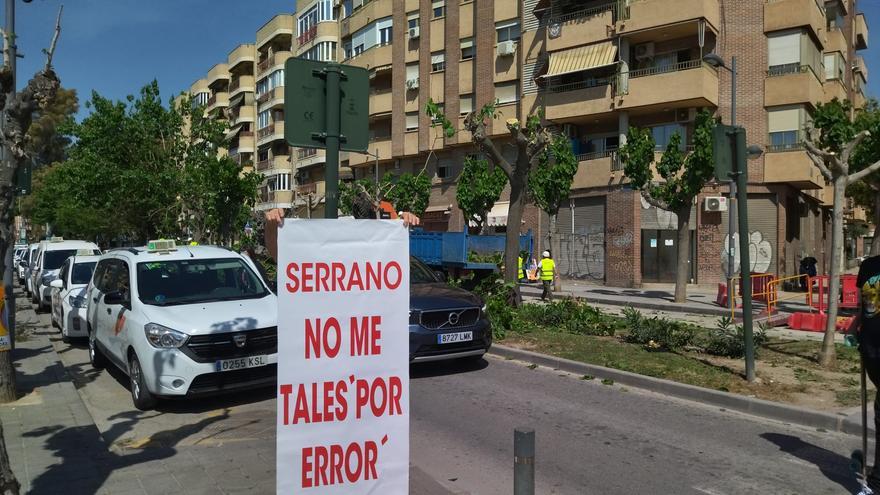 Indignación por la tala de árboles en la calle Industria de Murcia por las obras de movilidad