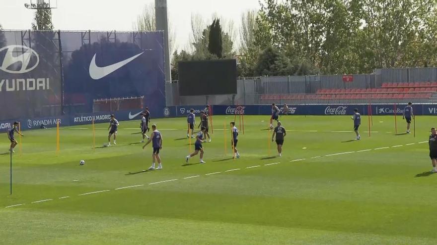 El Atlético prepara su partido contra el Sevilla