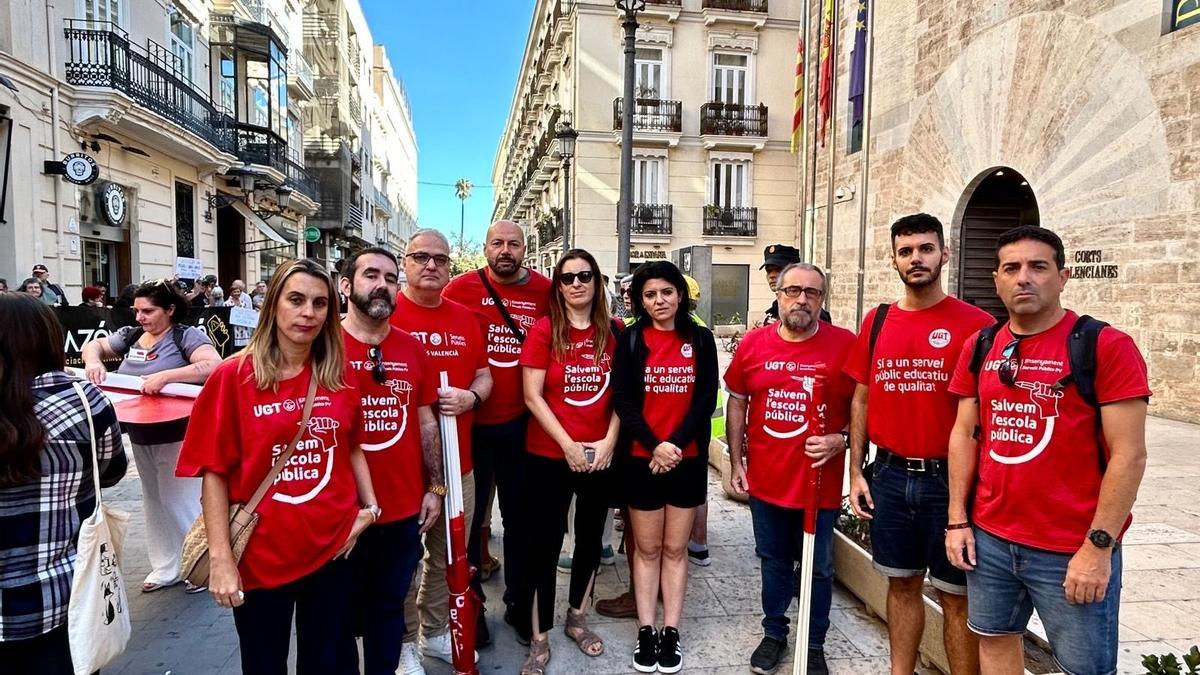 Equip d'Ensenyament del sindicat UGT-PV.