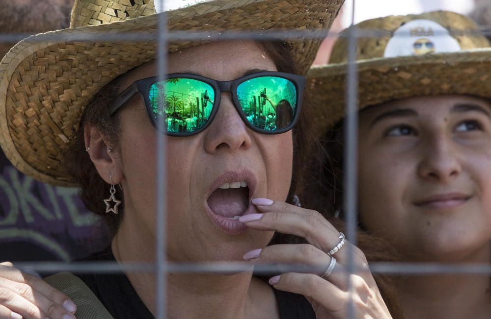 Hogueras 2019: Luceros calienta con la primera mascletà dentro de concurso.