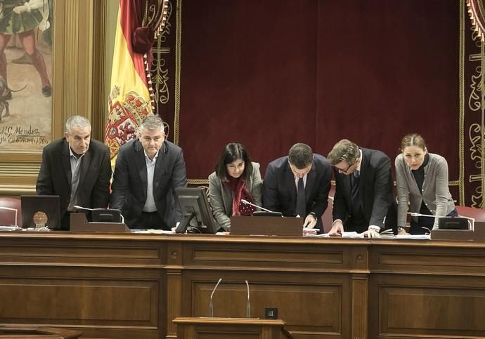 PLENO PARLAMENTO DE CANARIAS