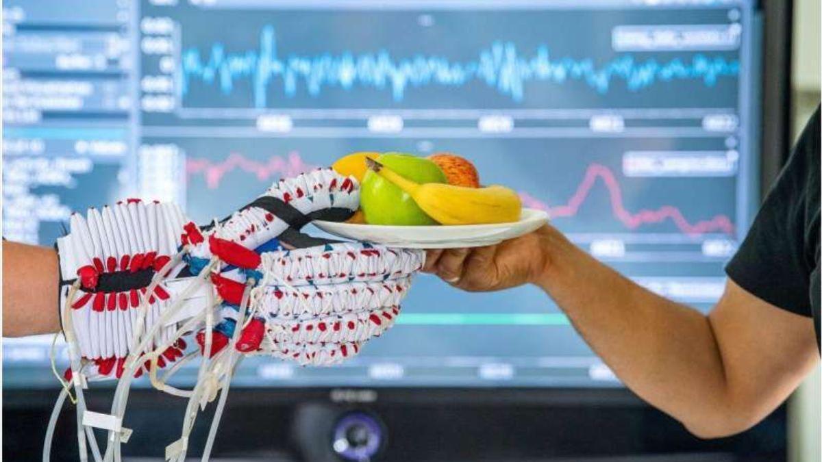 Un guante robótico blando mejora el agarre en personas con parálisis: la combinación de sensores, inteligencia artificial y asistencia mecánica abre nuevas vías en rehabilitación.