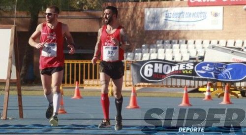 Cristina González bate su récord nacional en Valencia con 73,3 km