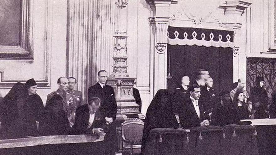 Cáceres rindió homenaje a Alfonso XIII tras su muerte en Roma