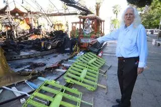 Pepe Gálvez, dueño de la atracción incendiada en el Zoco: "No sé qué ha podido pasar, esto es una ruina"