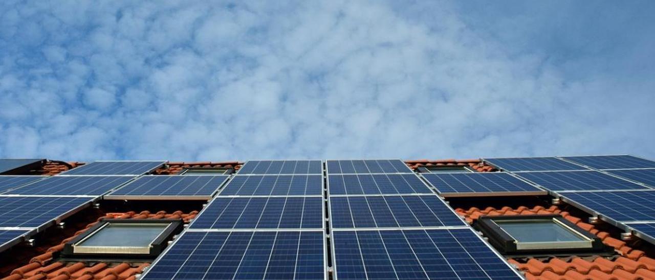 Condenados cuatro empresarios en Vigo por una falsa venta de paneles solares a Angola