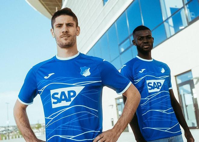 La camiseta del Hoffenheim para la temporada 2022/23