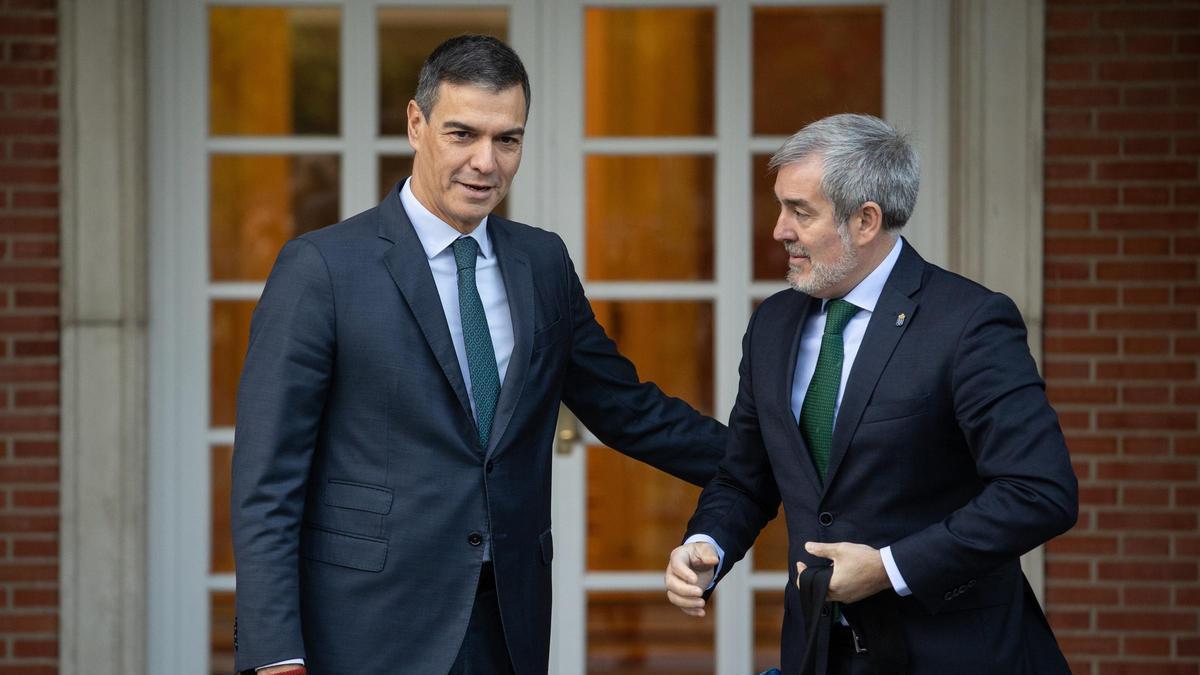 Canarias se aísla de la posible censura de Feijóo a Sánchez y apura junio para arrancar al Gobierno los compromisos pendientes