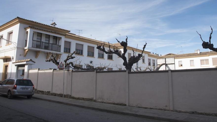 Edifici de l&#039;Escola Diocesana de Navàs, que és propietat del bisbat de Solsona