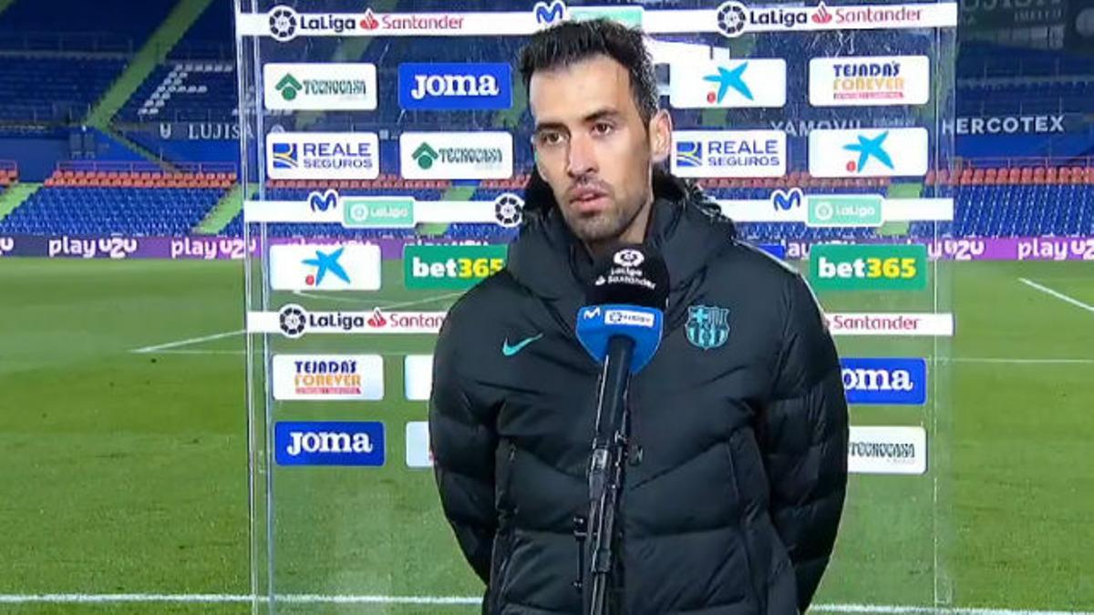 Busquets: Ya está, se acabó el partido y no se habla de los árbitros