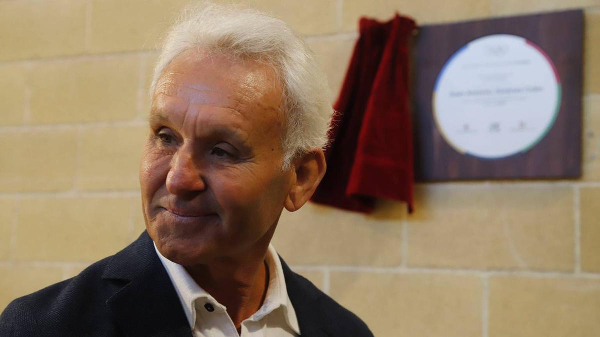 Juan Antonio Jiménez Cobo, en la inauguración de la placa de Vista Alegre que llevará su nombre.