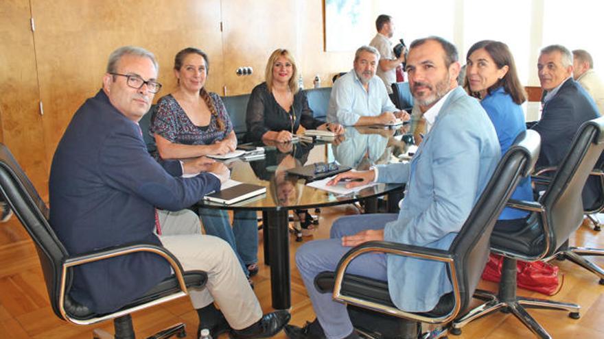 Biel Barceló, en una de sus reuniones de ayer en el Consell de Ibiza.