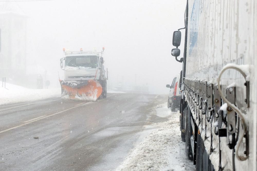 Temporal de nieve en Pajares